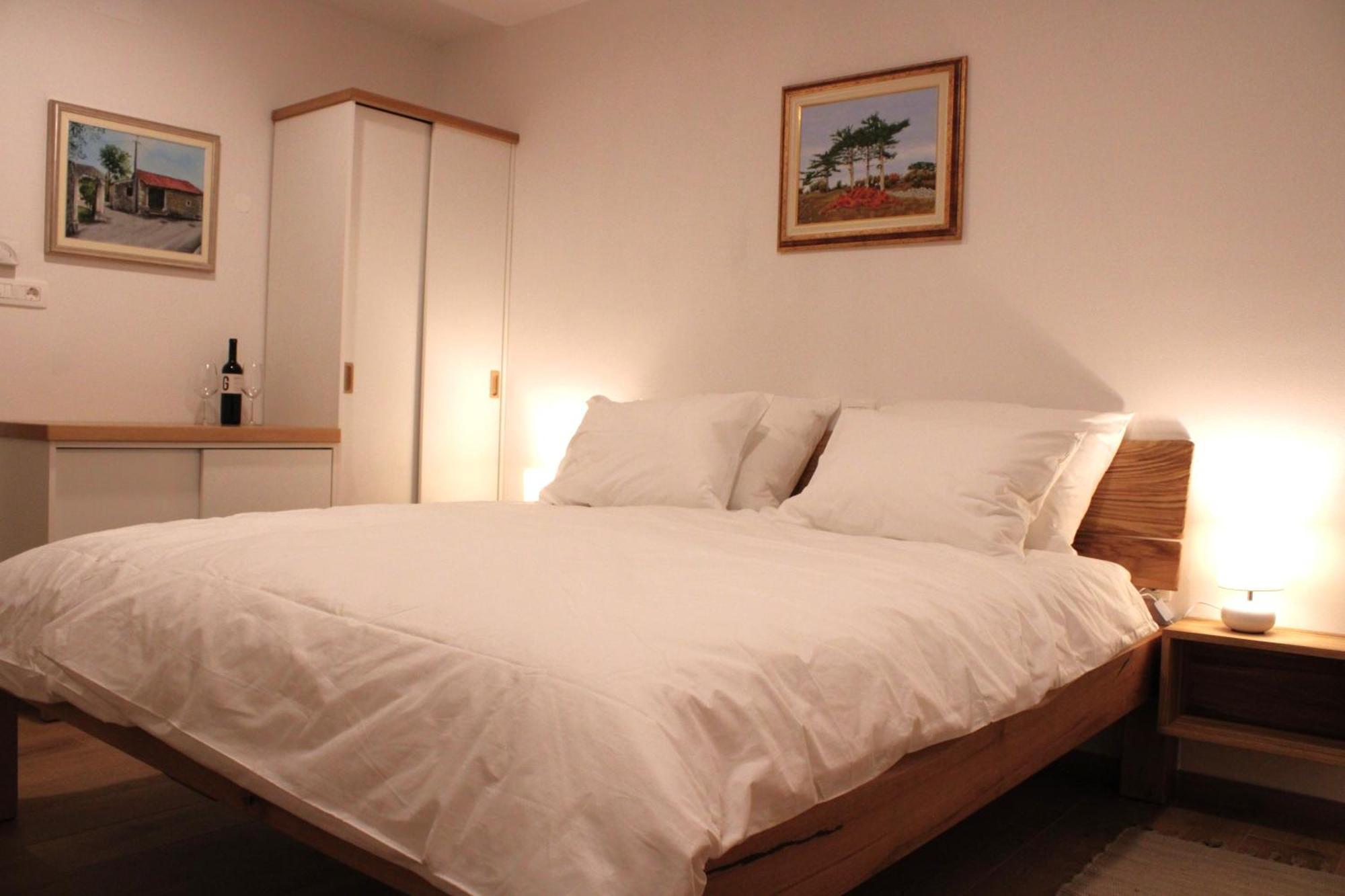 G House Hotel Dutovlje Kültér fotó